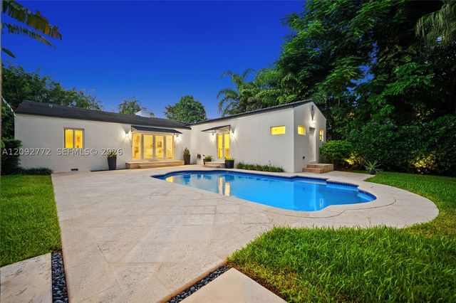 7215 SW 54th Ct, Miami, FL 33143