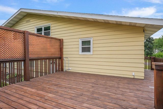 307 Valorie Lane, Monona, WI 53716
