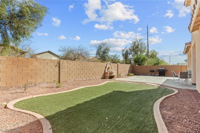 6048 Puesta Del Sol Street, North Las Vegas, NV 89081