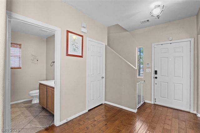 6048 Puesta Del Sol Street, North Las Vegas, NV 89081