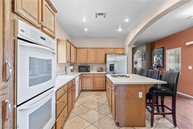 6048 Puesta Del Sol Street, North Las Vegas, NV 89081