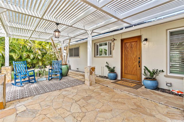 738 Kanaha Street, Kailua, HI 96734