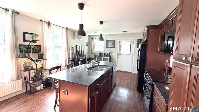 48 Blinman Street 2, New London, CT 06320