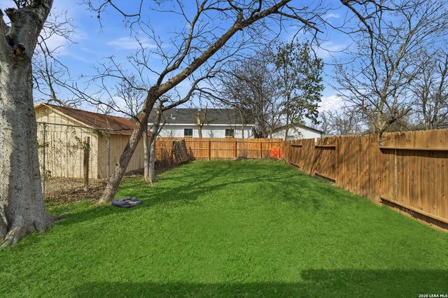 411 canton, San Antonio, TX 78202