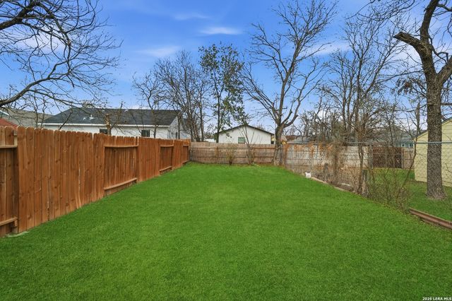 411 canton, San Antonio, TX 78202