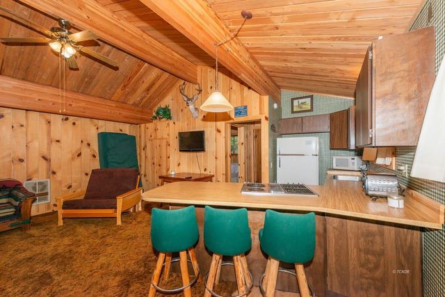 761 Lake Forest Drive, Trinity Center, CA 96091