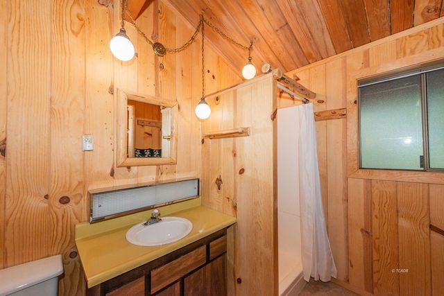 761 Lake Forest Drive, Trinity Center, CA 96091