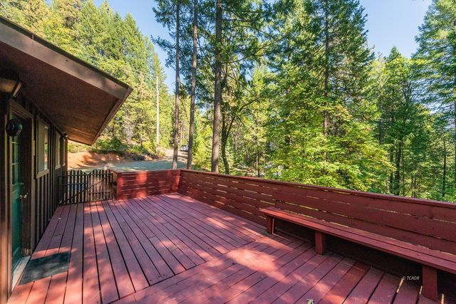761 Lake Forest Drive, Trinity Center, CA 96091