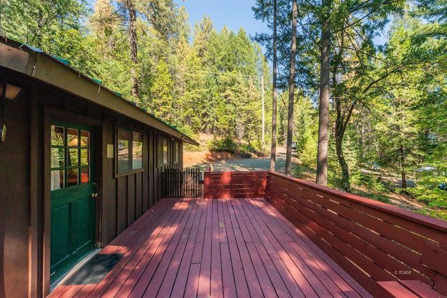761 Lake Forest Drive, Trinity Center, CA 96091