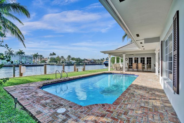 7 Saranac Road, Sea Ranch Lakes, FL 33308