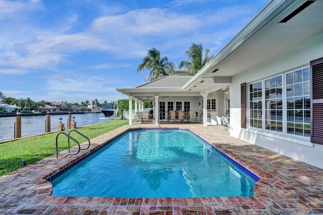 7 Saranac Road, Sea Ranch Lakes, FL 33308