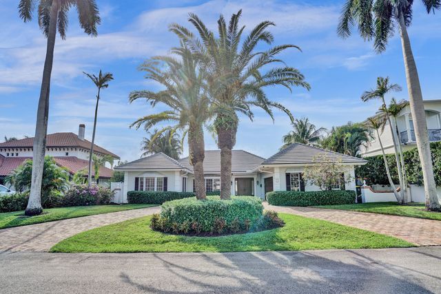 7 Saranac Road, Sea Ranch Lakes, FL 33308