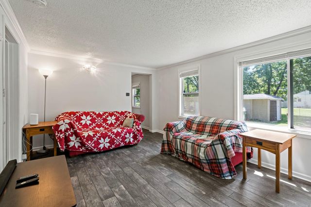 5740 Dupont Avenue N, Brooklyn Center, MN 55430