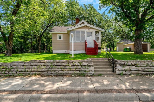 5740 Dupont Avenue N, Brooklyn Center, MN 55430