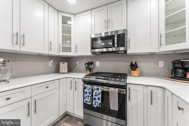 748 QUAIL PL, Woodbury, NJ 08096