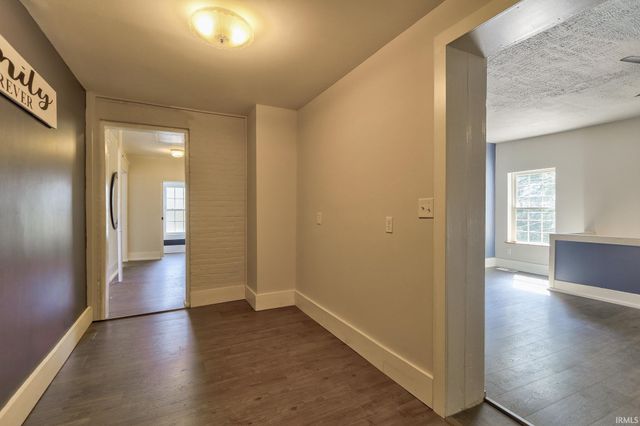 4366 Lenn Road, Newburgh, IN 47630