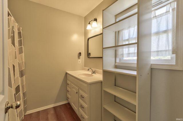 4366 Lenn Road, Newburgh, IN 47630