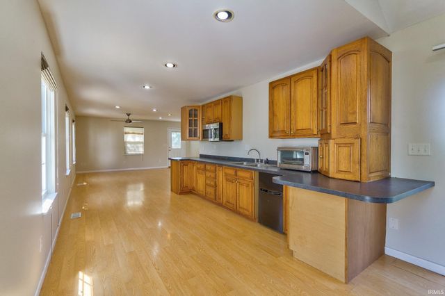 4366 Lenn Road, Newburgh, IN 47630