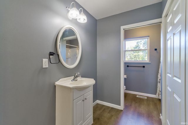 4366 Lenn Road, Newburgh, IN 47630