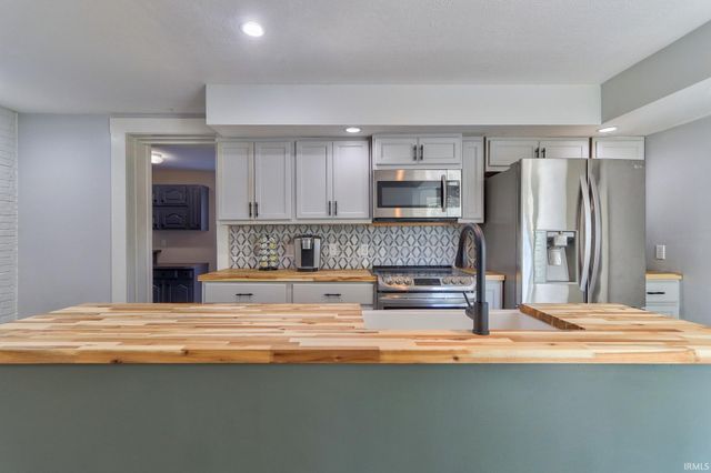 4366 Lenn Road, Newburgh, IN 47630