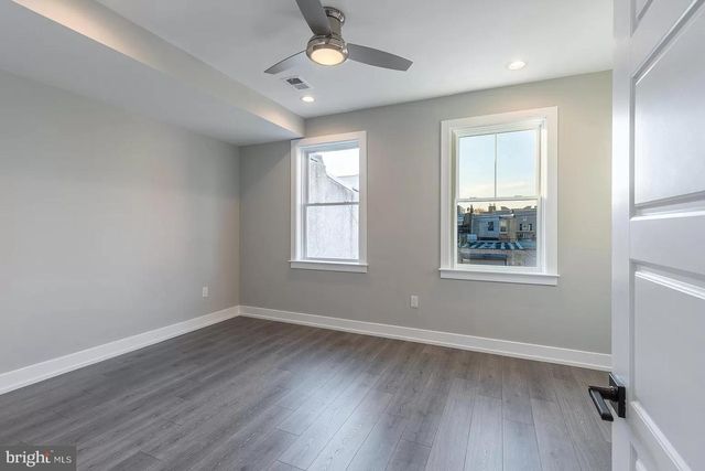 2406 N HOWARD ST, Philadelphia, PA 19133