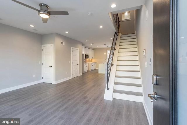 2406 N HOWARD ST, Philadelphia, PA 19133