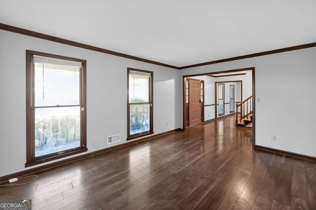 1378 Stoneleigh Hill Road, Lithonia, GA 30058