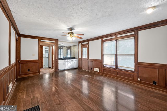 1378 Stoneleigh Hill Road, Lithonia, GA 30058