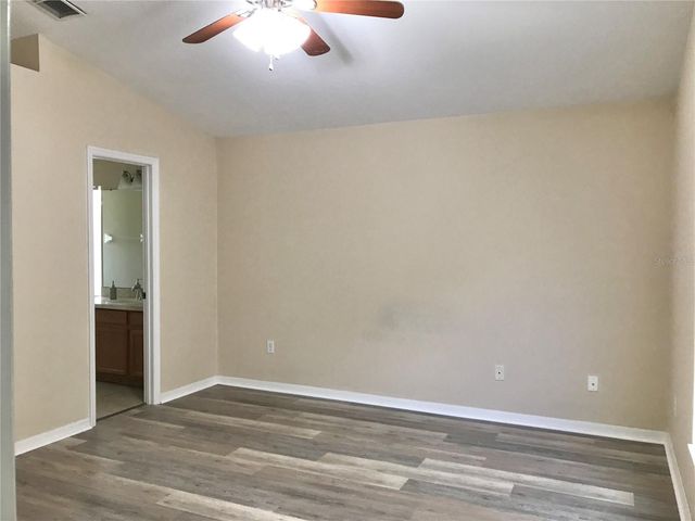 989 SCENIC VIEW CIRCLE, Minneola, FL 34715