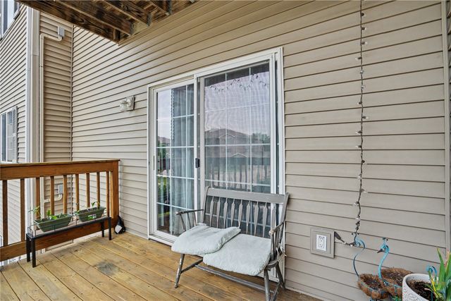 2824 Triple Crown Ln Unit 5, Iowa City, IA 52340