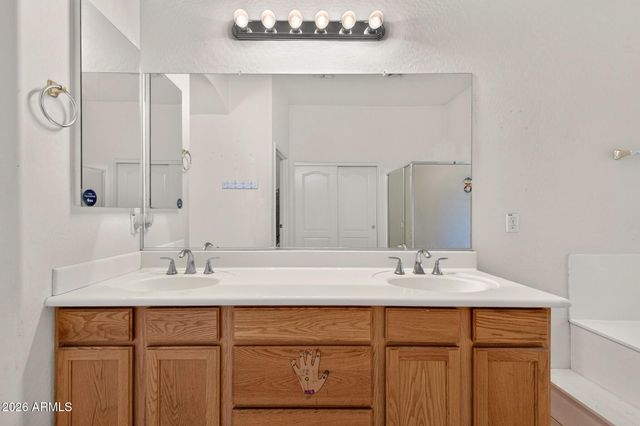 1813 E WINCHESTER Place, Chandler, AZ 85286