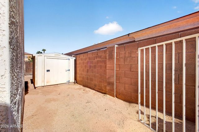 1813 E WINCHESTER Place, Chandler, AZ 85286
