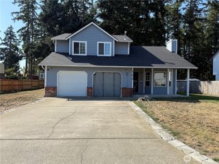 21616 94th Avenue Ct E, Spanaway, WA 98338