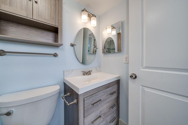7608 NW 18th Street Unit 202, Margate, FL 33063