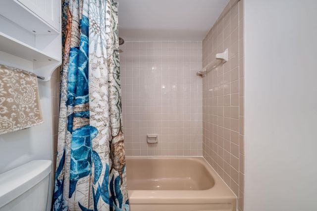7608 NW 18th Street Unit 202, Margate, FL 33063