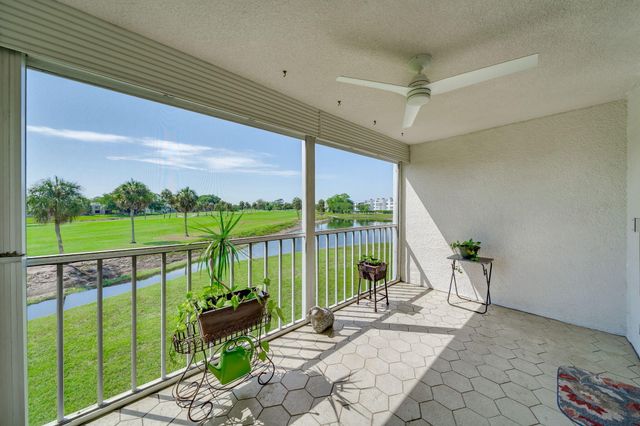 7608 NW 18th Street Unit 202, Margate, FL 33063