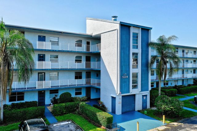 7608 NW 18th Street Unit 202, Margate, FL 33063