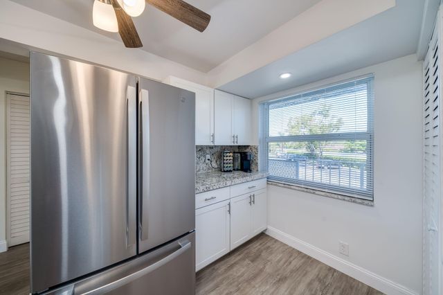7608 NW 18th Street Unit 202, Margate, FL 33063