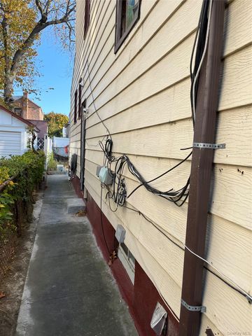 139-55 230th Place, Springfield Gardens, NY 11413