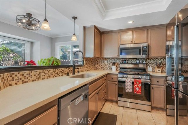 3670 Windstorm Way, Riverside, CA 92503