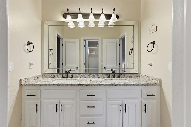 12217 Long Lake Boulevard, Oklahoma City, OK 73170