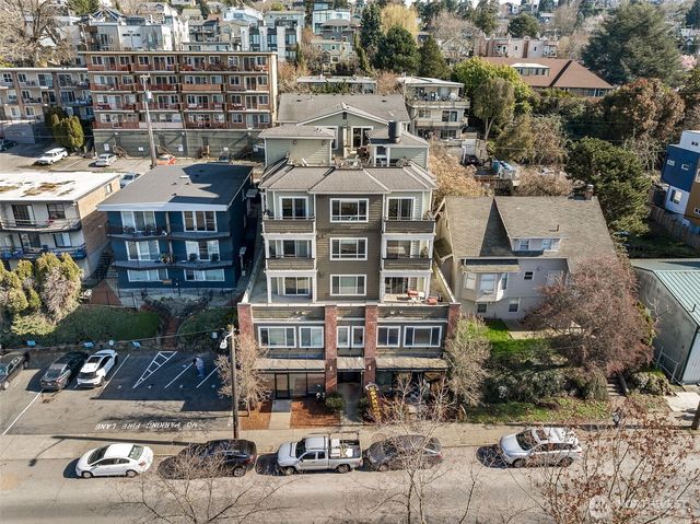 3232 15th Avenue W, Seattle, WA 98119
