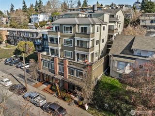 3232 15th Avenue W, Seattle, WA 98119