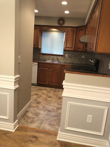 21 Scenic View, Yorktown Heights, NY 10598