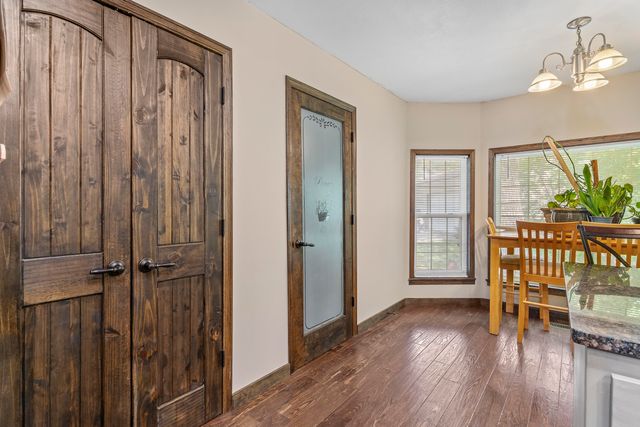 45 Stone Ridge Court, Strafford, MO 65757