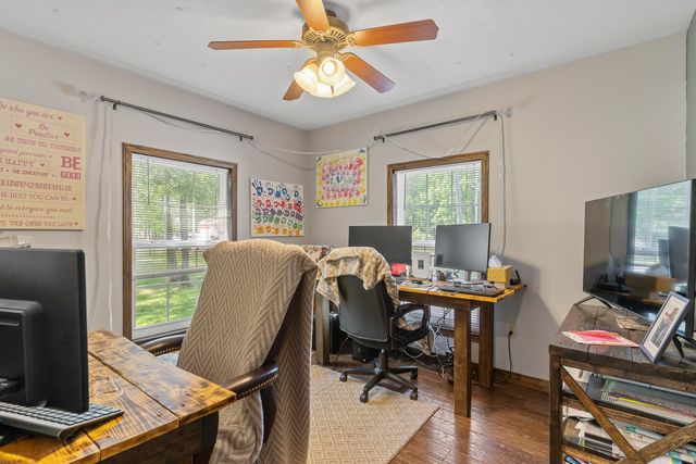 45 Stone Ridge Court, Strafford, MO 65757