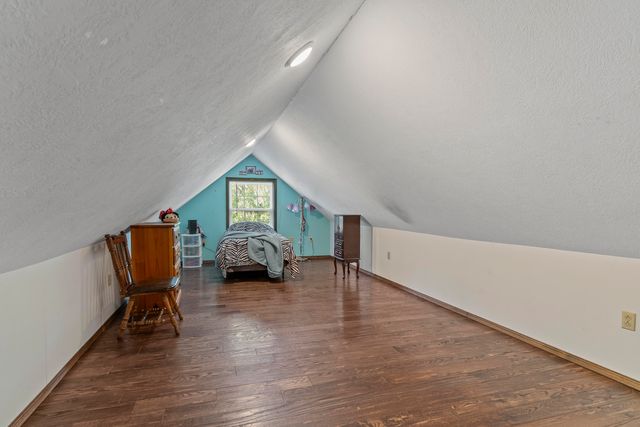 45 Stone Ridge Court, Strafford, MO 65757