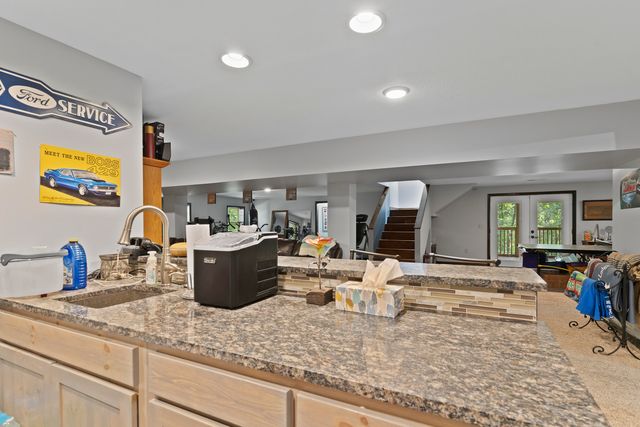 45 Stone Ridge Court, Strafford, MO 65757