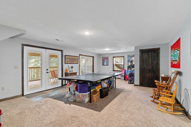 45 Stone Ridge Court, Strafford, MO 65757