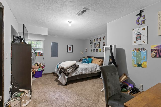 45 Stone Ridge Court, Strafford, MO 65757